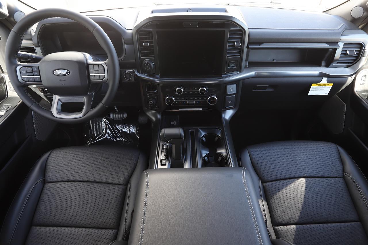 2026 Ford F-150 Lariat 4WD SuperCrew 5.5' Box Photo