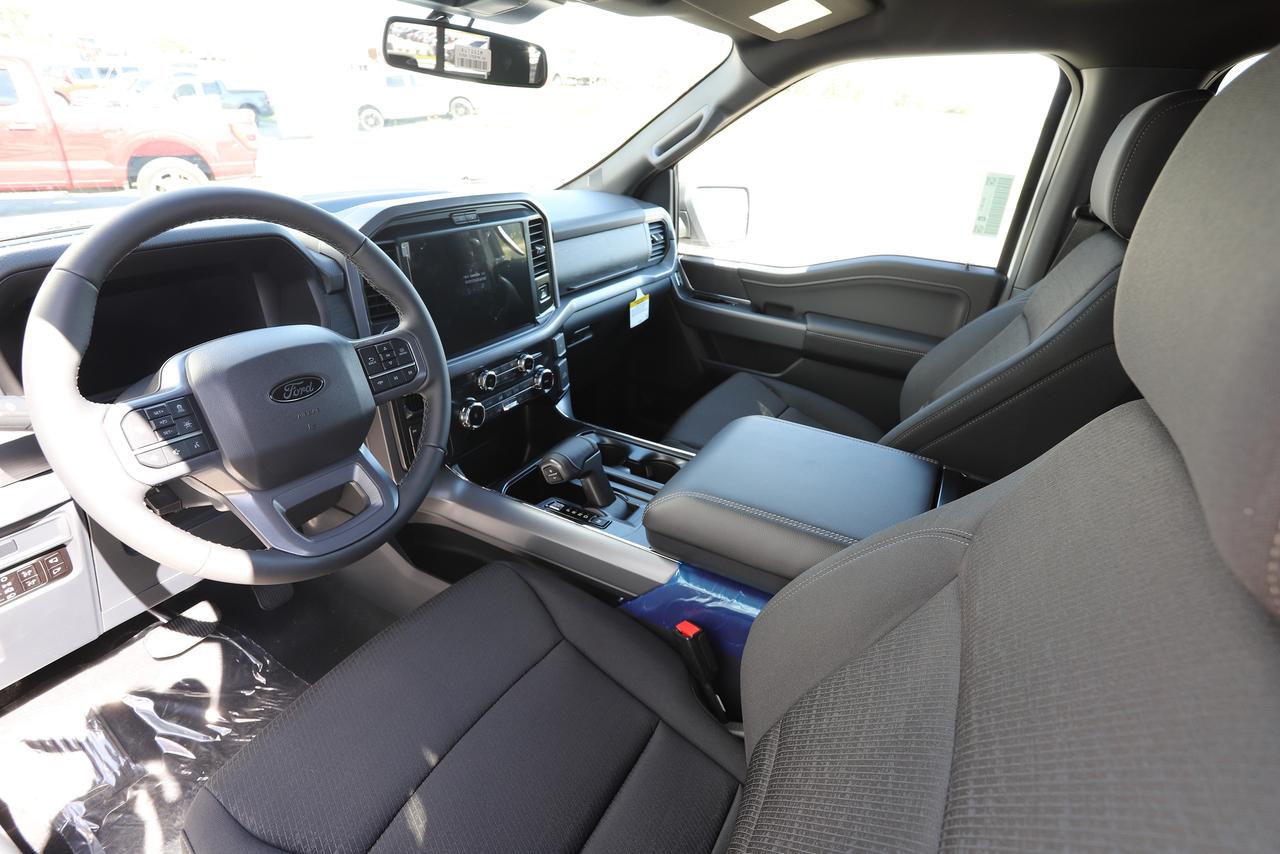 2026 Ford F-150 XLT 4WD SuperCrew 5.5' Box Photo1