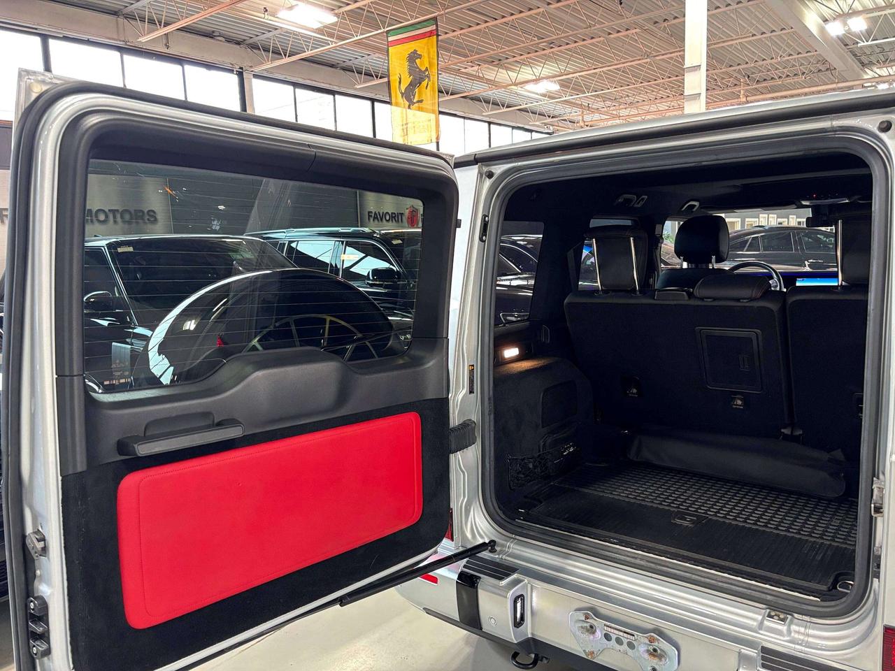 2019 Mercedes-Benz G-Class G550|V8|AWD|NO LUX TAX|PPF|BURMESTER|REDLEATHER|+ Photo