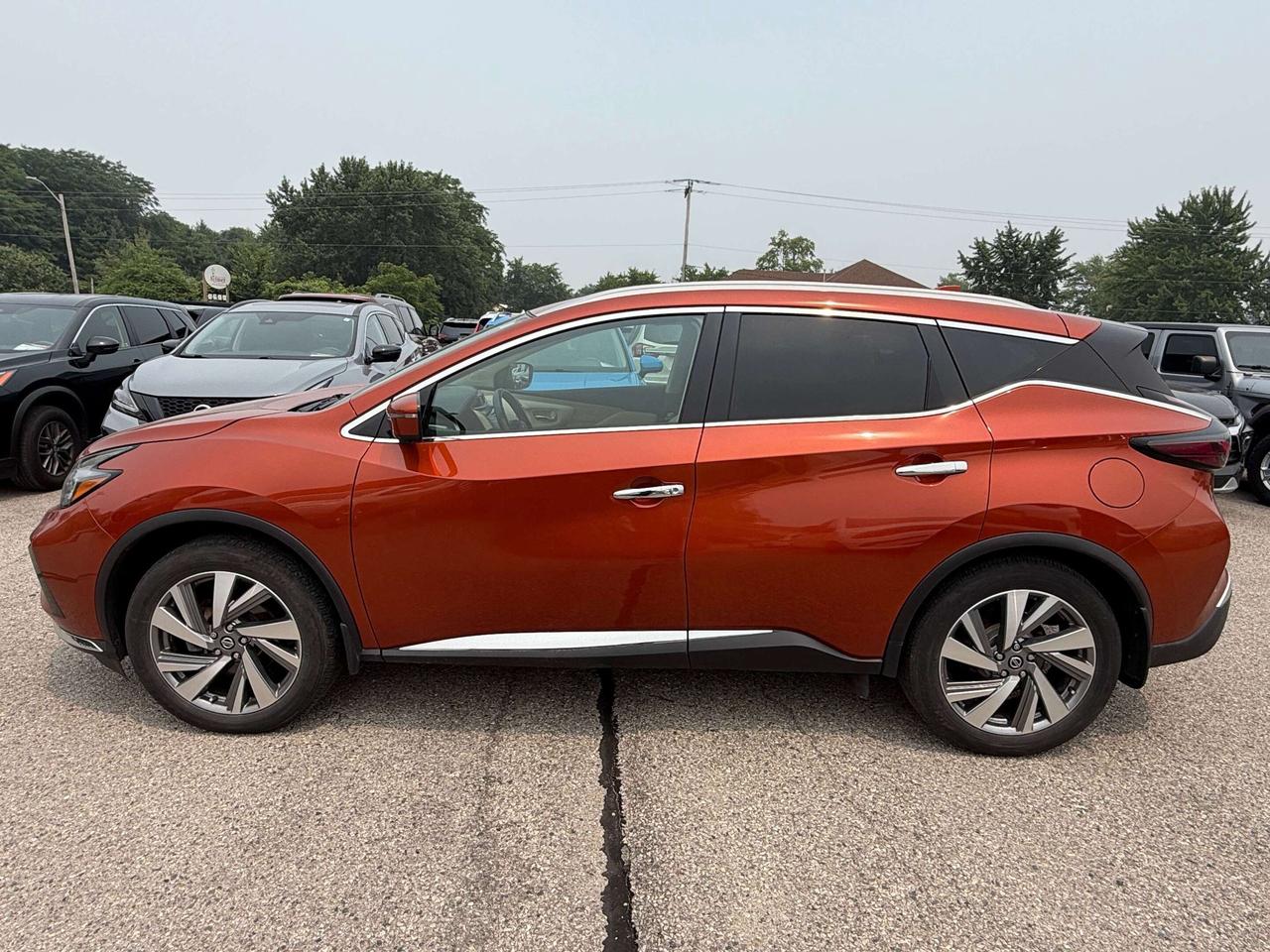 2021 Nissan Murano SL, HEATED LEATHER, SUNROOF, REMOTE START! Photo