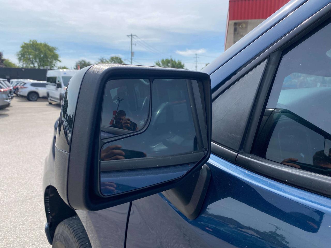 2019 Chevrolet Silverado 1500 RST, CLEAN CARFAX, REMOTE START, BACK UP CAMERA! - Photo #10