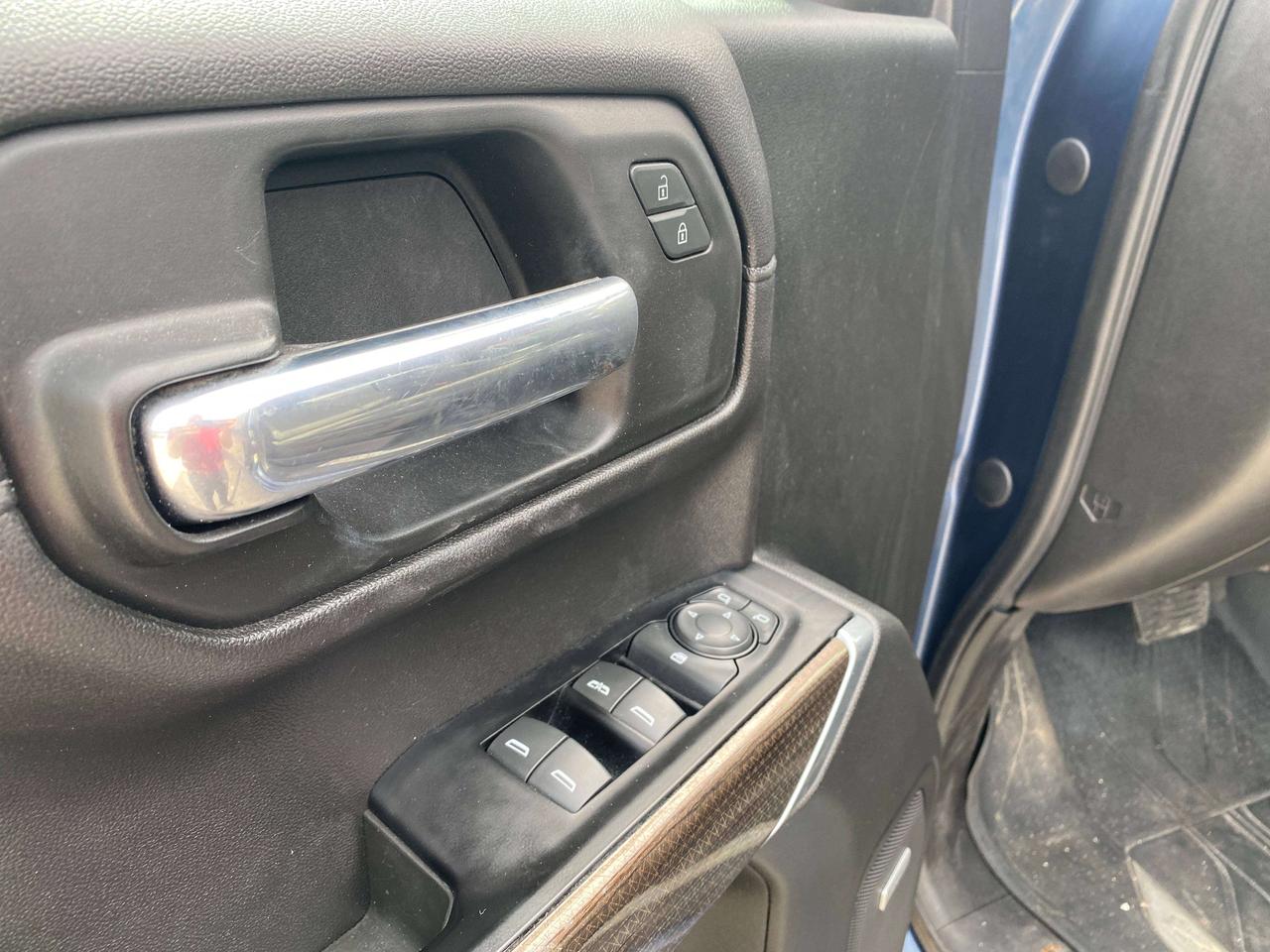 2019 Chevrolet Silverado 1500 RST, CLEAN CARFAX, REMOTE START, BACK UP CAMERA! - Photo #13
