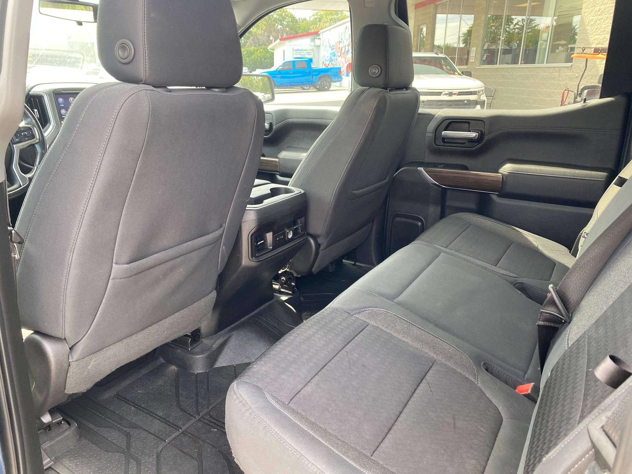 2019 Chevrolet Silverado 1500 RST, CLEAN CARFAX, REMOTE START, BACK UP CAMERA! - Photo #21