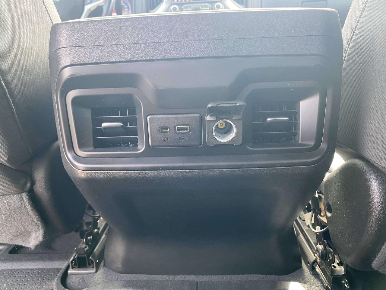 2019 Chevrolet Silverado 1500 RST, CLEAN CARFAX, REMOTE START, BACK UP CAMERA! Photo
