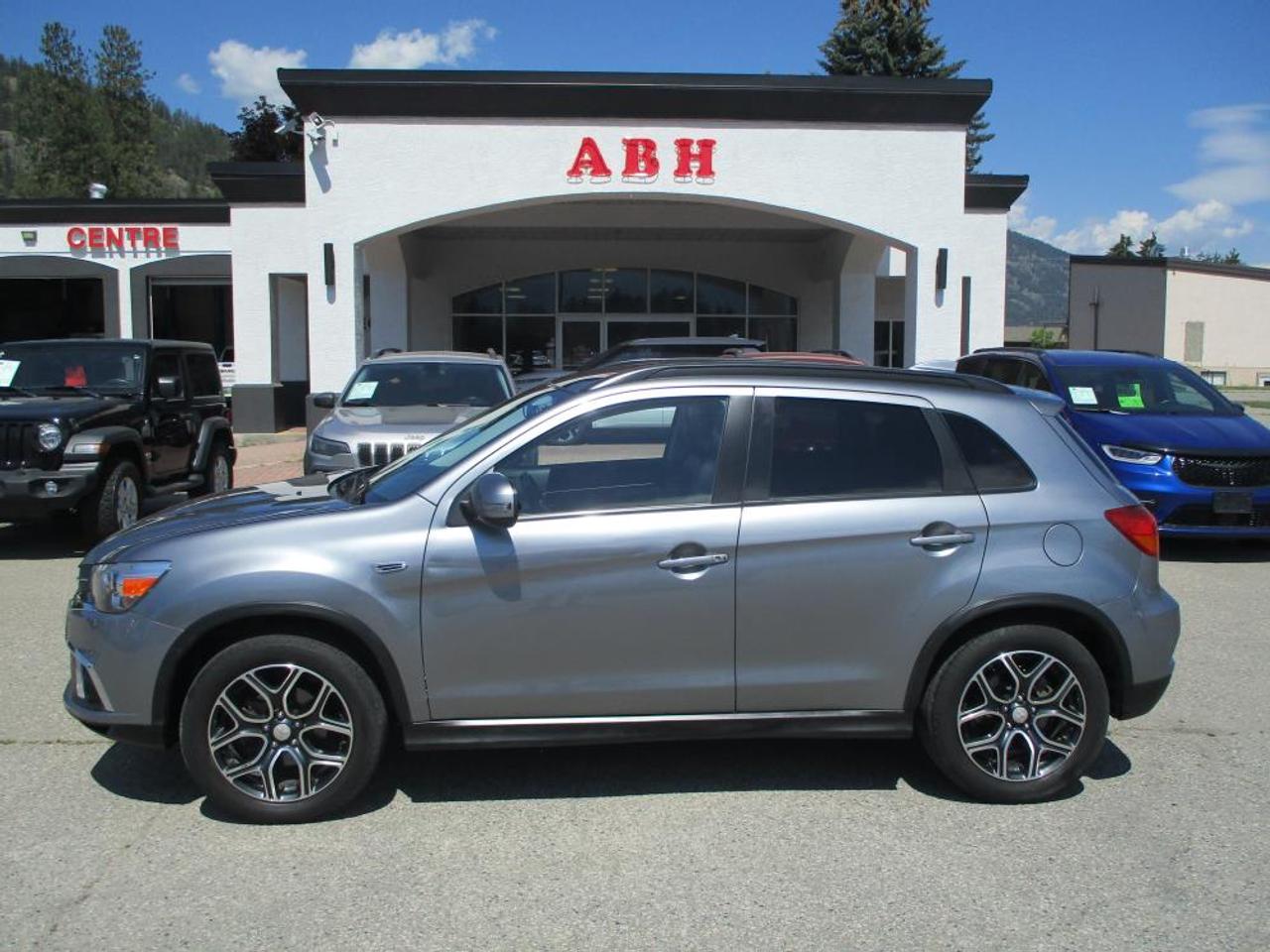 2018 Mitsubishi RVR GT 4WD Photo