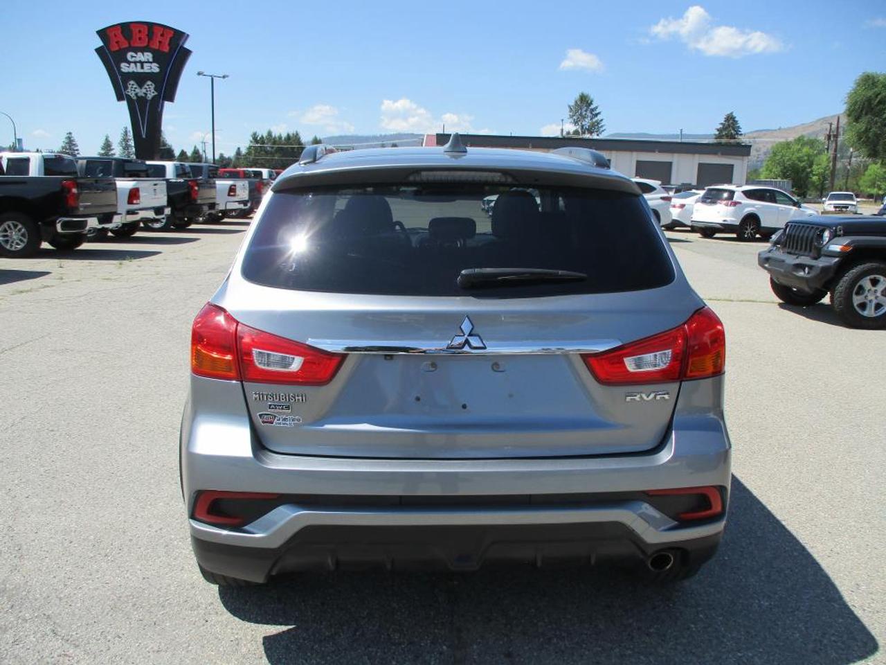 2018 Mitsubishi RVR GT 4WD Photo