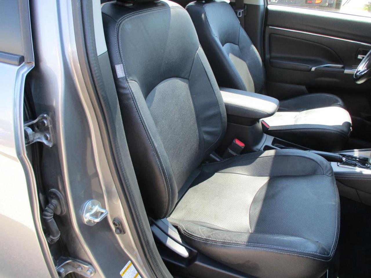 2018 Mitsubishi RVR GT 4WD Photo