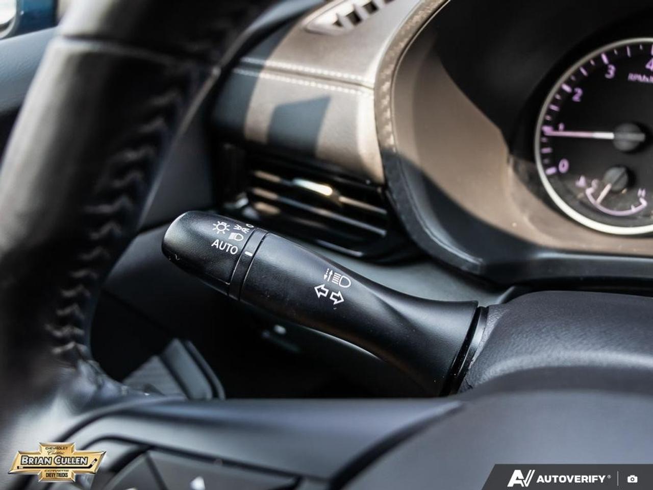 2021 Nissan Sentra SV SV CVT Photo