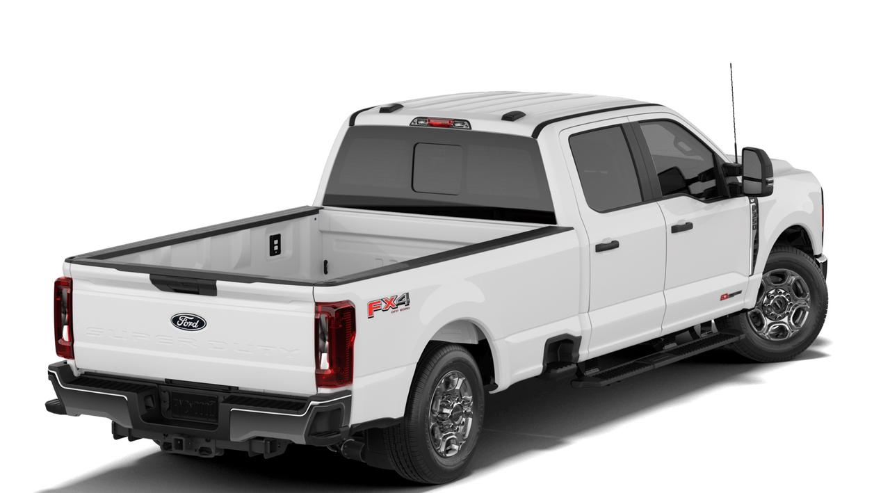 2027 Ford F-350 Super Duty SRW XLT Photo2
