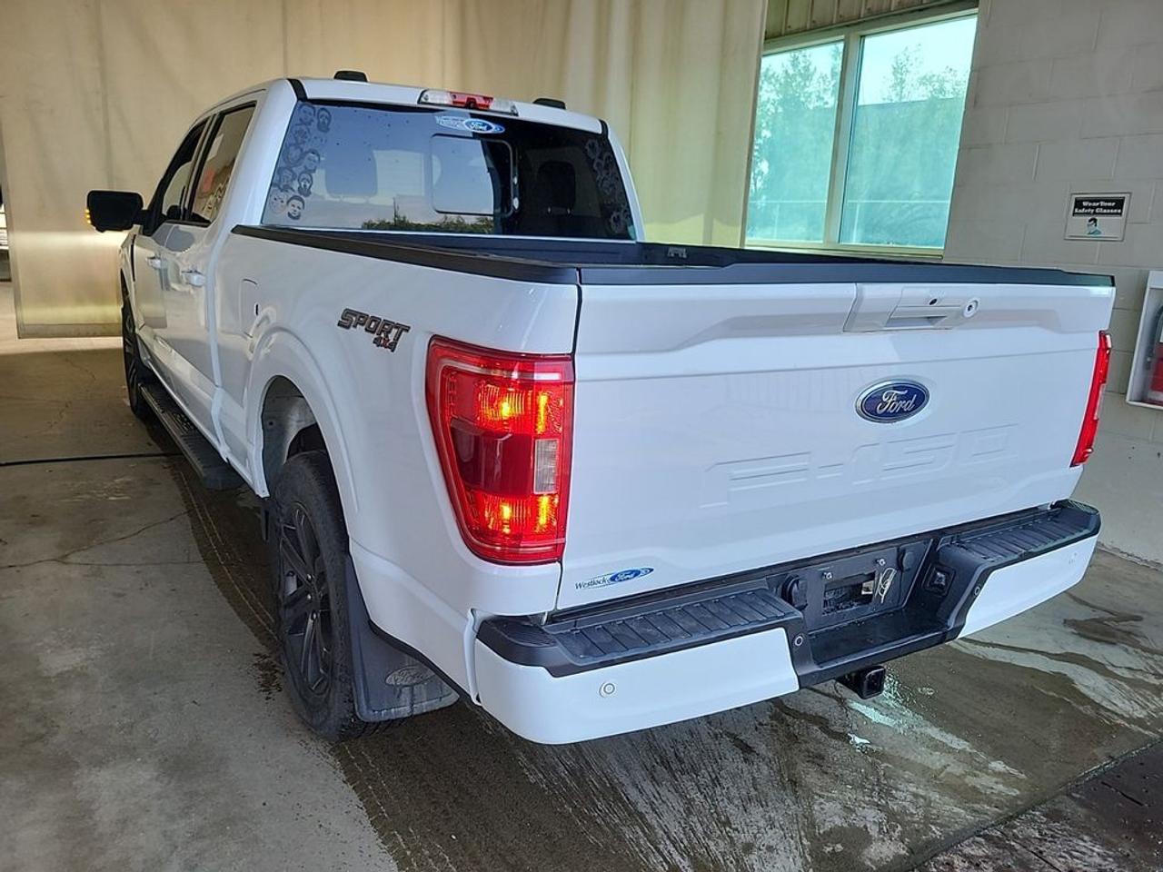 2022 Ford F-150 XLT Photo3