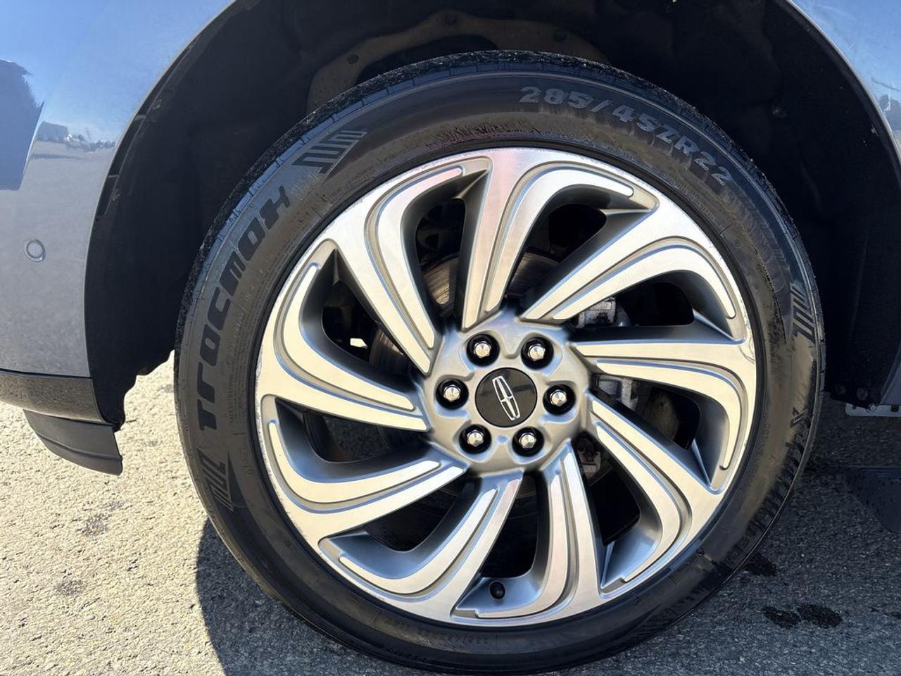 2022 Lincoln Navigator L Reserve Photo2