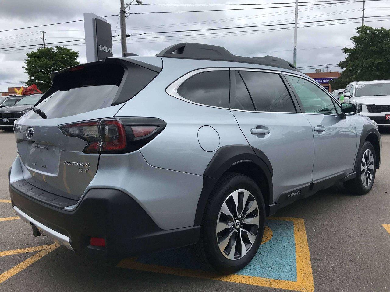 2023 Subaru Outback Limited XT Photo
