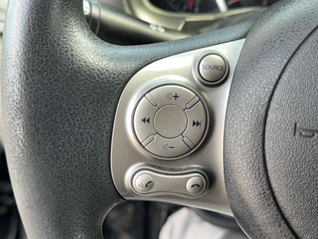 2019 Nissan Micra Manual transmission-cruise -Bluetooth audio-camera Photo