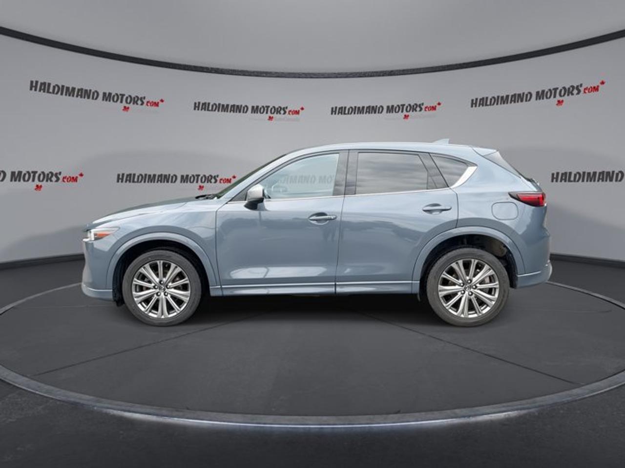 2024 Mazda CX-5 Signature AWD | Ventilated Seats | 360 Camera | Leather Seats Photo