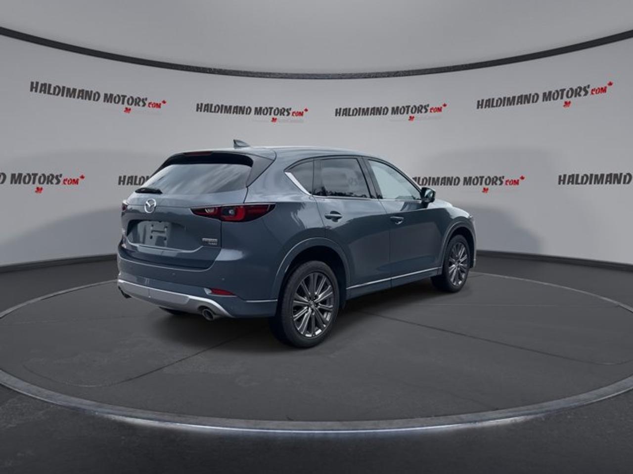 2024 Mazda CX-5 Signature AWD | Ventilated Seats | 360 Camera | Leather Seats Photo
