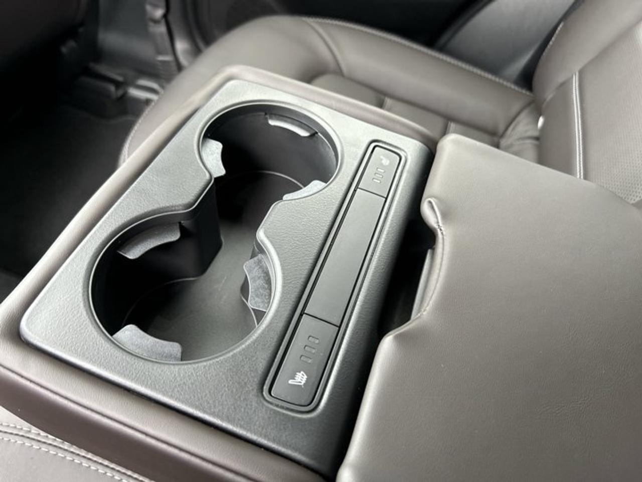2024 Mazda CX-5 Signature AWD | Ventilated Seats | 360 Camera | Leather Seats Photo