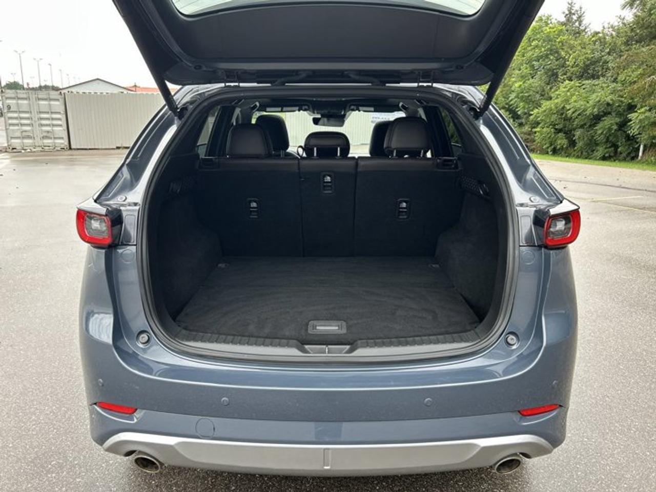 2024 Mazda CX-5 Signature AWD | Ventilated Seats | 360 Camera | Leather Seats Photo