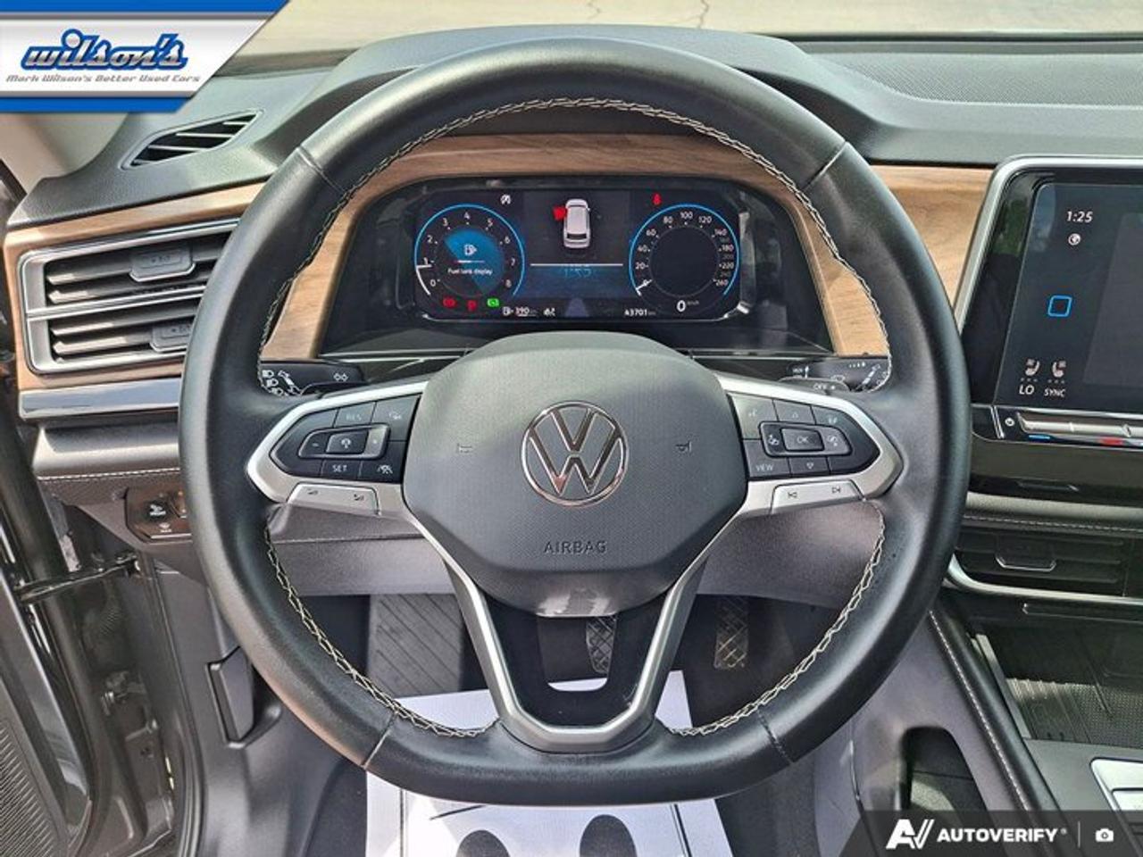 2025 Volkswagen Atlas Comfortline AWD | Leather | Cooled + Heated Seats | Heated Wheel | Adaptive Cruise | and More ! Photo