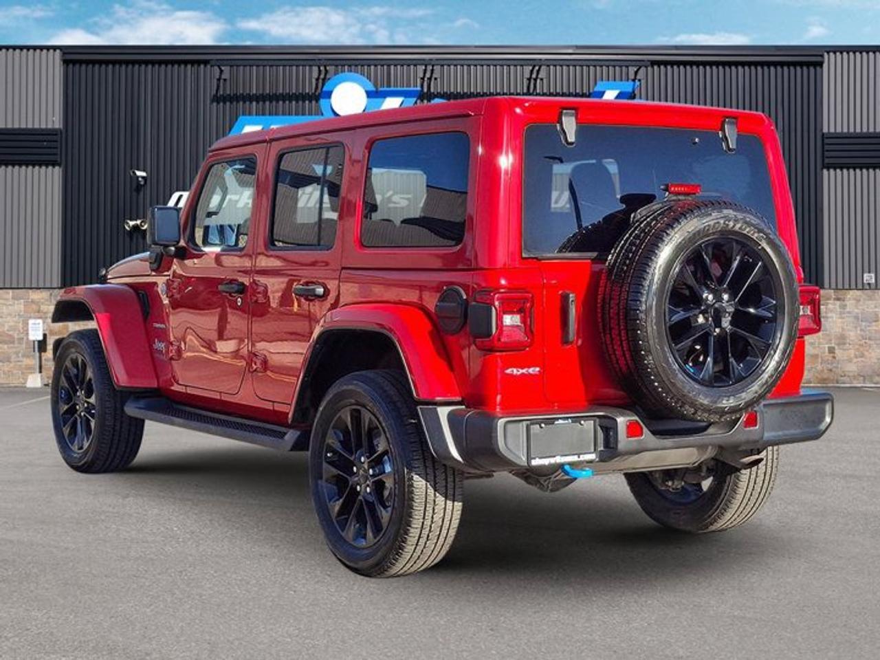 2022 Jeep Wrangler 4xe Unlimited Sahara 4xE | Split Leather | Heated Seats + Steering | Alpine Audio | CarPlay & More ! Photo2