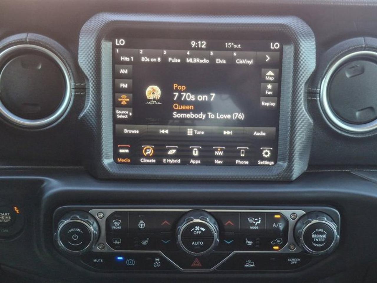 2022 Jeep Wrangler 4xe Unlimited Sahara 4xE | Split Leather | Heated Seats + Steering | Alpine Audio | CarPlay & More ! Photo