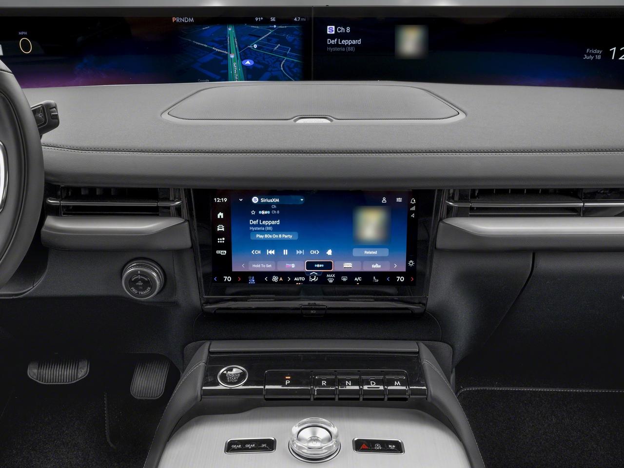 2027 Lincoln Navigator Reserve Photo