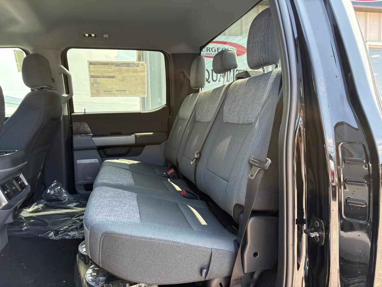 2026 Ford F-350 Super Duty SRW XLT 4WD CREW CAB 6.75' BOX Photo