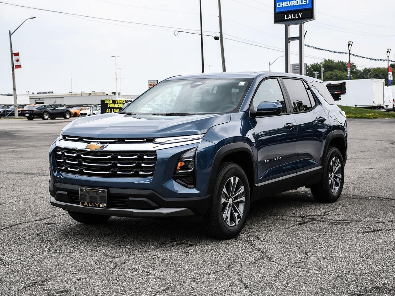 2027 Chevrolet Equinox LT Photo2
