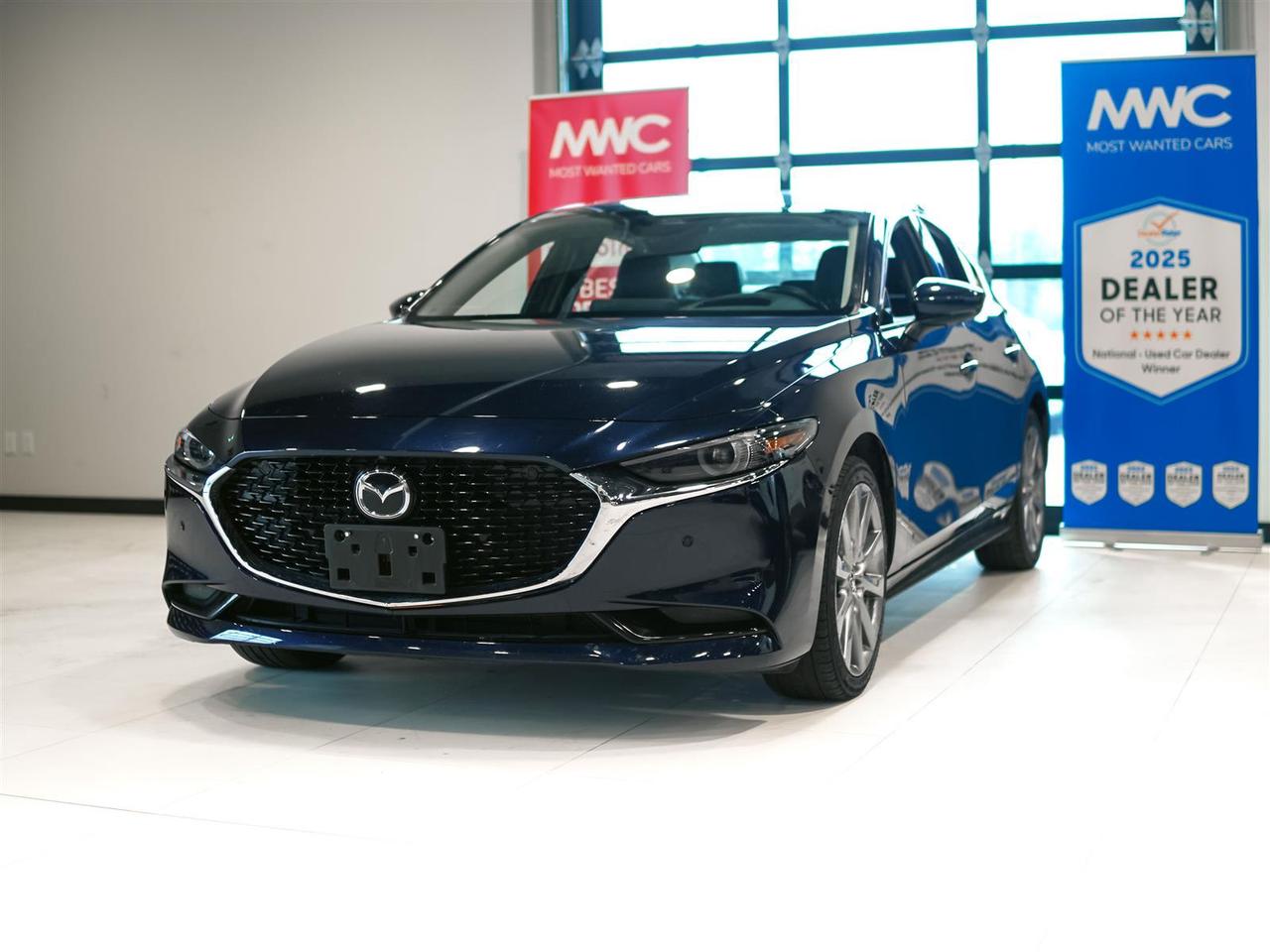 2025 Mazda MAZDA3 GT | NAV | LTHR | ROOF | NO ACCIDENTS Photo