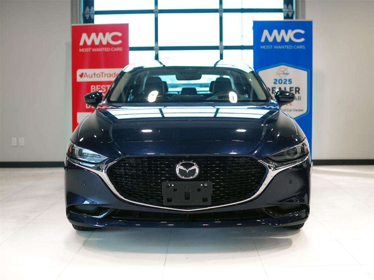 2025 Mazda MAZDA3 GT | NAV | LTHR | ROOF | NO ACCIDENTS Photo
