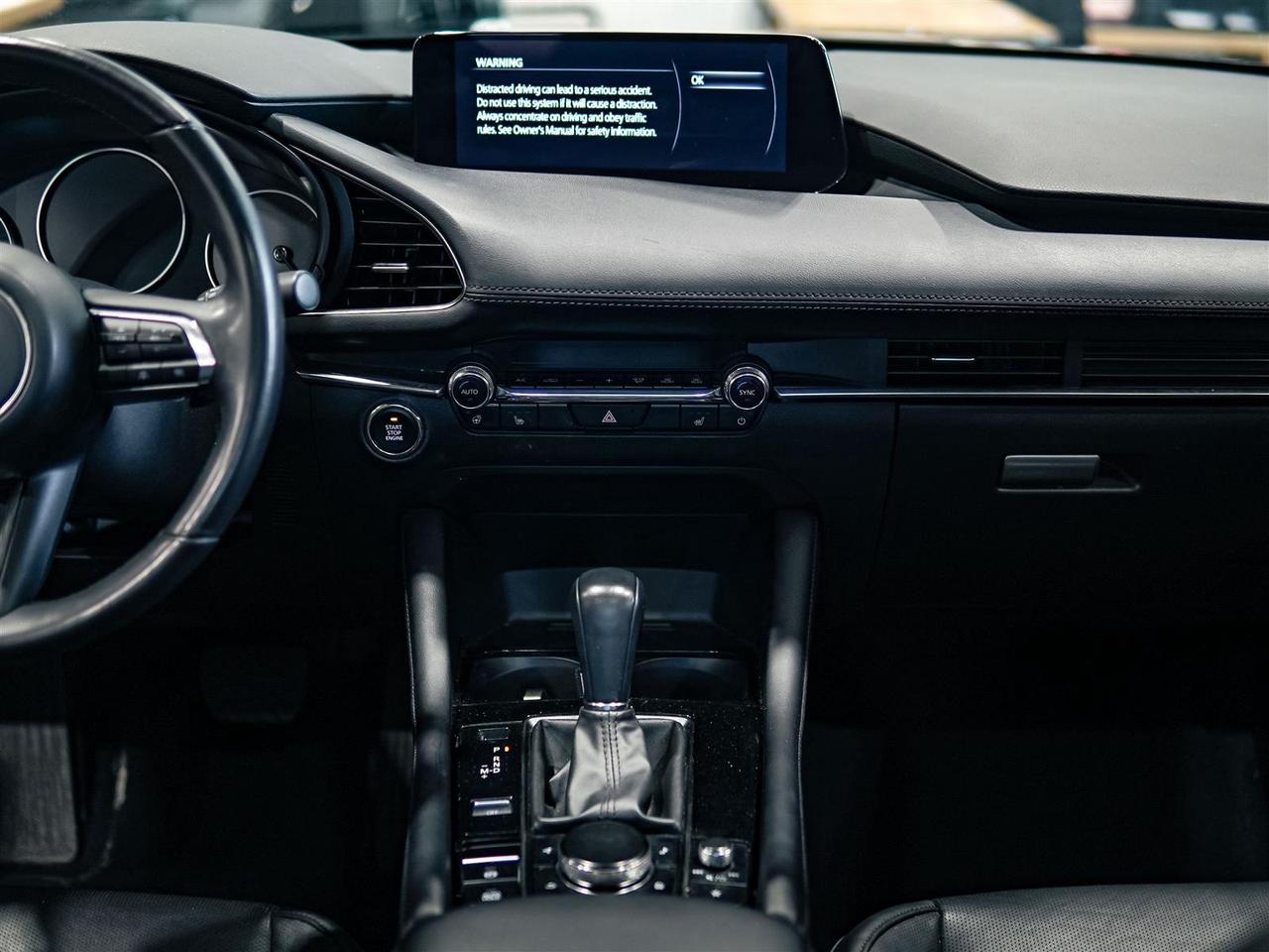2025 Mazda MAZDA3 GT | NAV | LTHR | ROOF | NO ACCIDENTS Photo