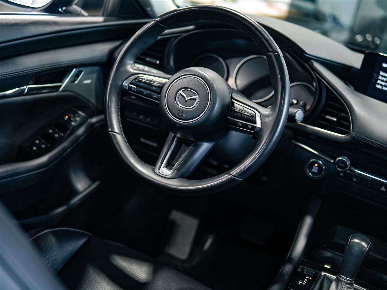 2025 Mazda MAZDA3 GT | NAV | LTHR | ROOF | NO ACCIDENTS Photo