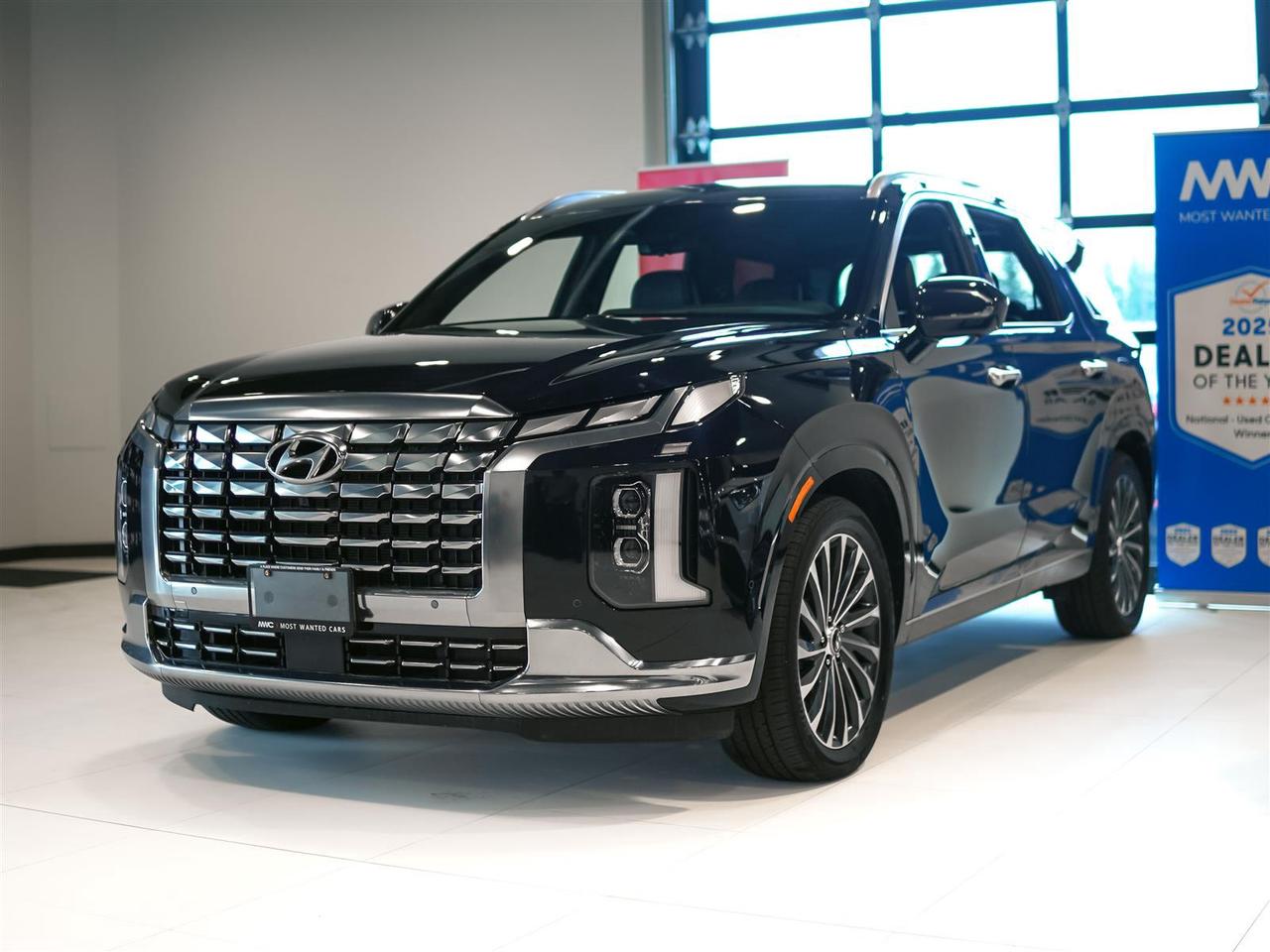 2023 Hyundai PALISADE ** SALE PENDING BY BRANDON ** Photo
