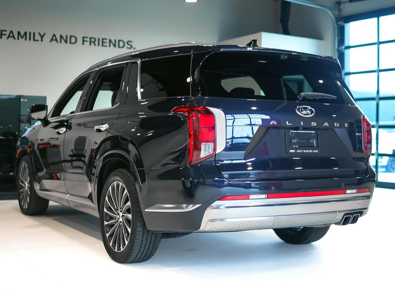 2023 Hyundai PALISADE ** SALE PENDING BY BRANDON ** Photo