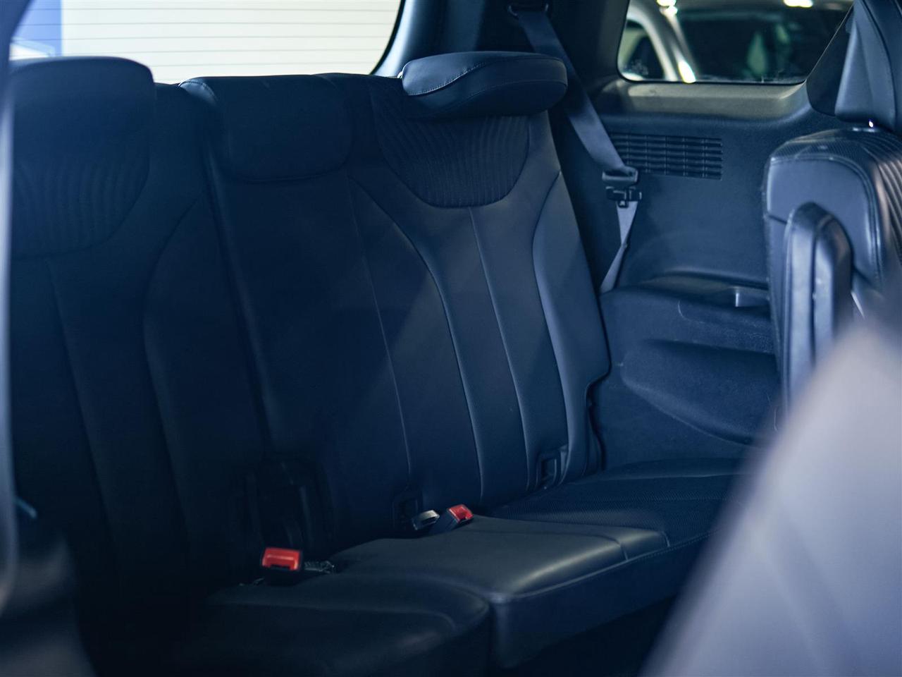 2023 Hyundai PALISADE ** SALE PENDING BY BRANDON ** Photo