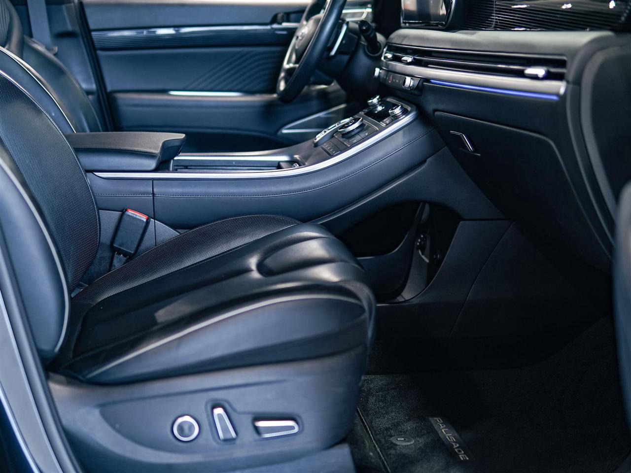 2023 Hyundai PALISADE ** SALE PENDING BY BRANDON ** Photo