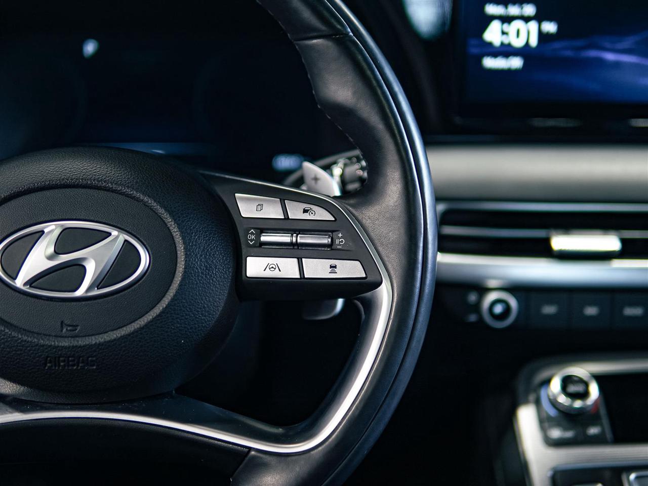 2023 Hyundai PALISADE ** SALE PENDING BY BRANDON ** Photo