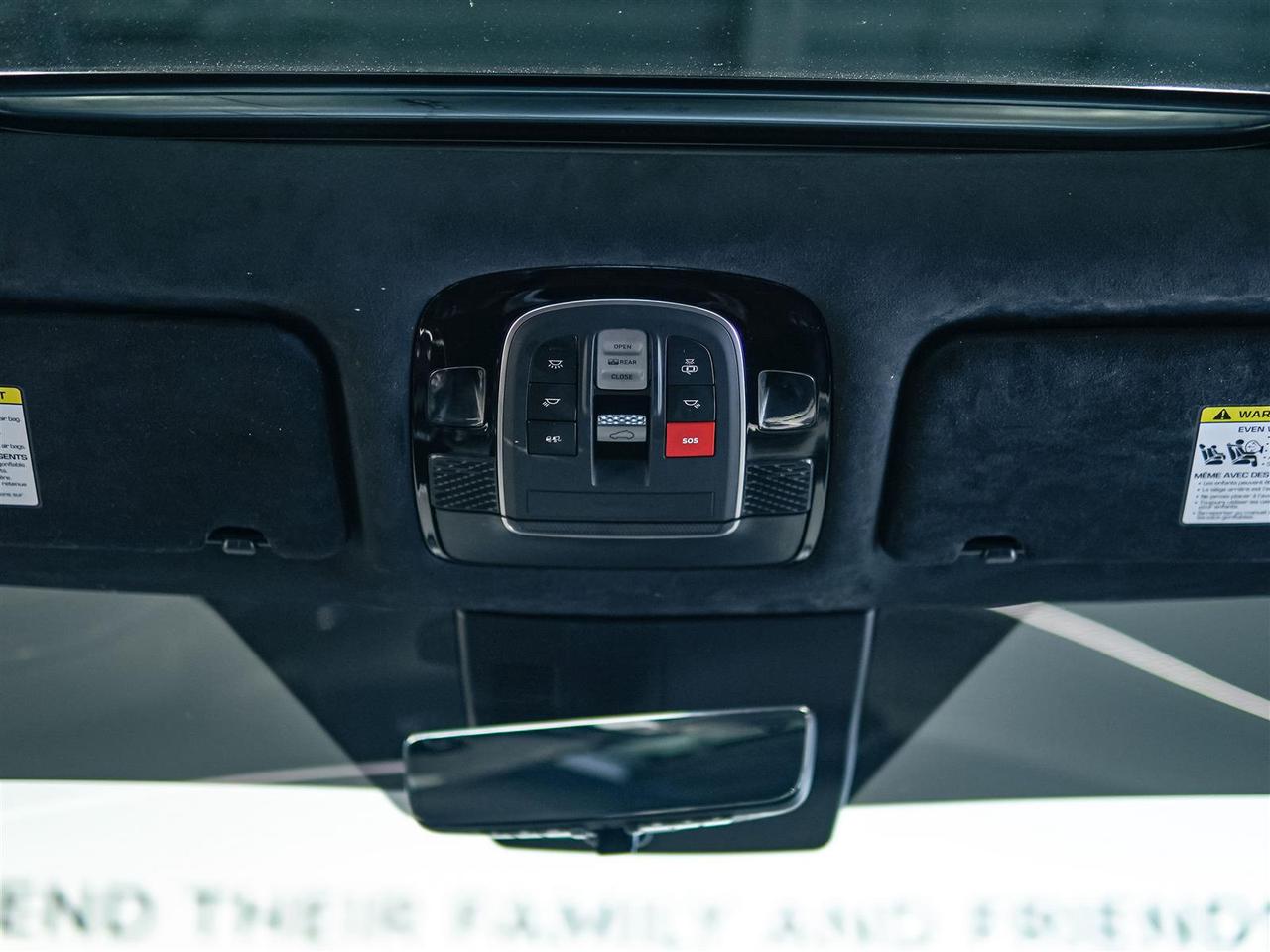 2023 Hyundai PALISADE ** SALE PENDING BY BRANDON ** Photo