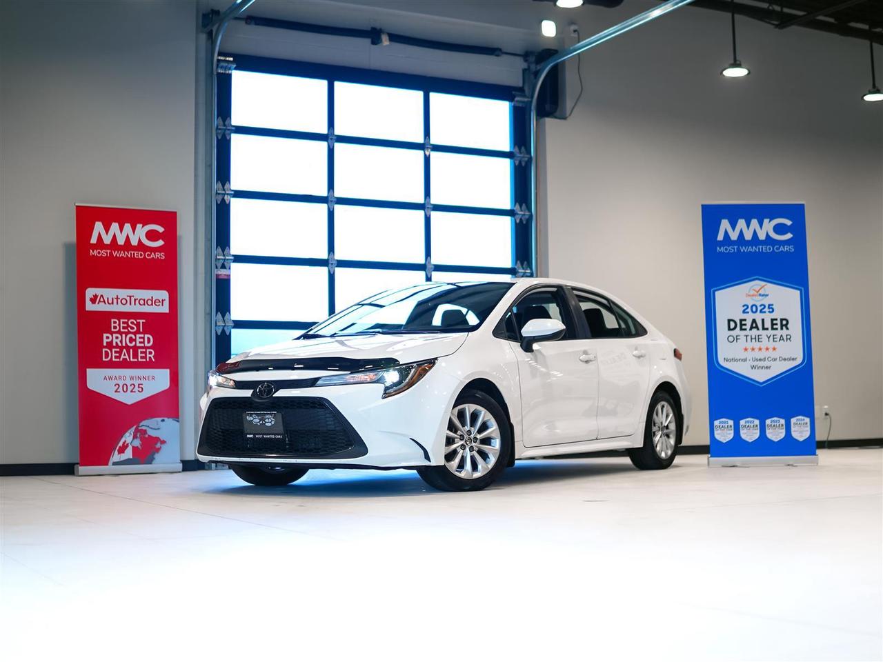 2022 Toyota Corolla LE | UPGRADE | SUNROOF | TOYOTA SERVICED | NO ACCIDENTS Photo