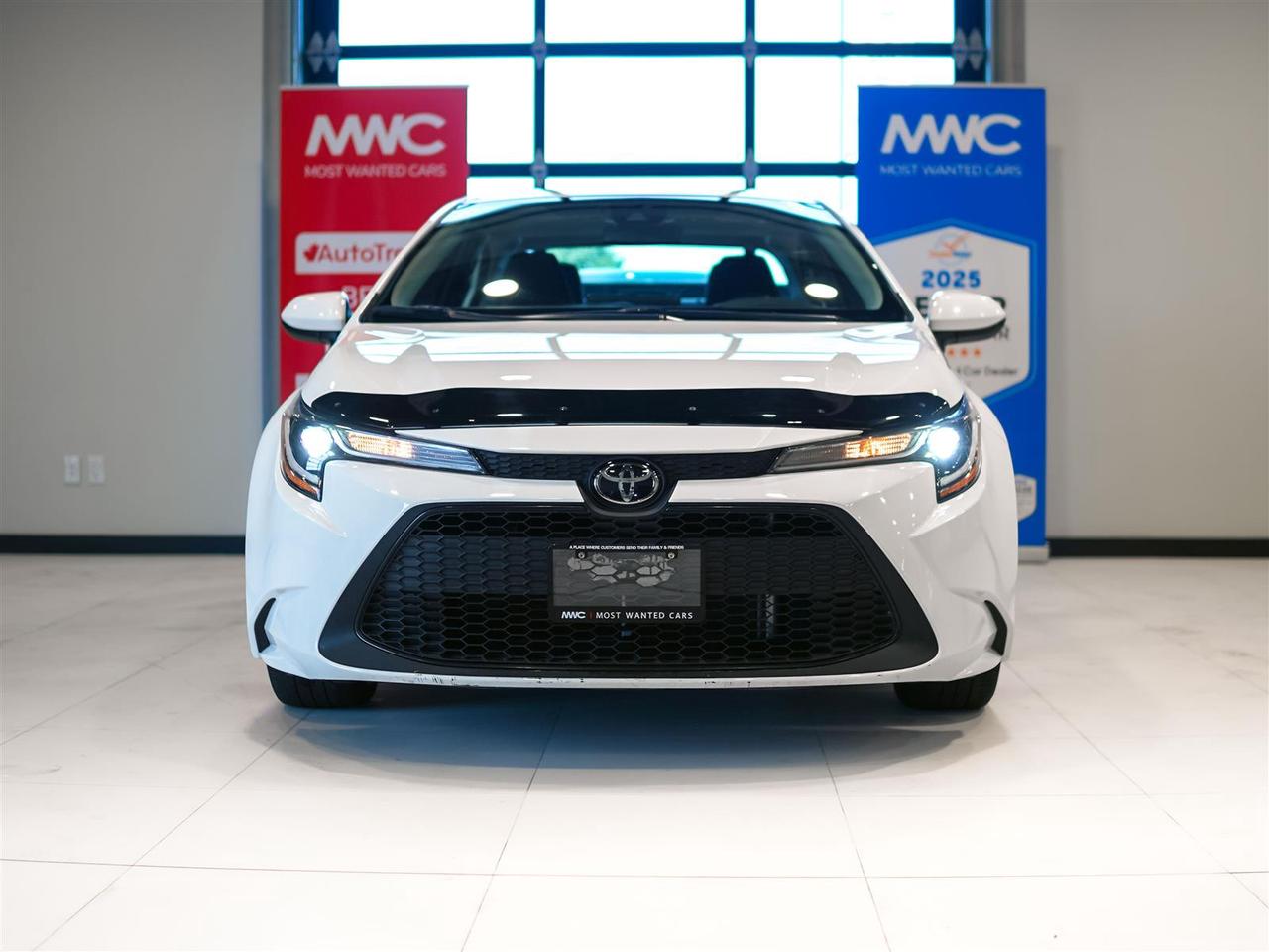 2022 Toyota Corolla LE | UPGRADE | SUNROOF | TOYOTA SERVICED | NO ACCIDENTS Photo