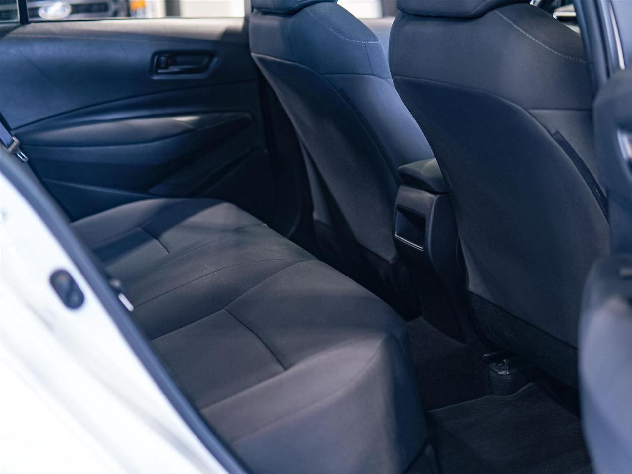 2022 Toyota Corolla LE | UPGRADE | SUNROOF | TOYOTA SERVICED | NO ACCIDENTS Photo