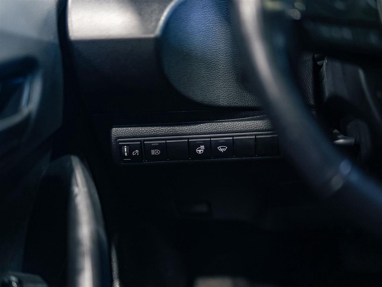 2022 Toyota Corolla LE | UPGRADE | SUNROOF | TOYOTA SERVICED | NO ACCIDENTS Photo