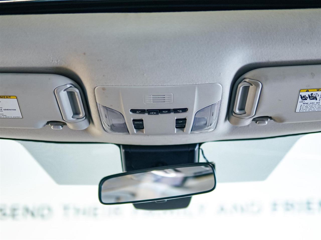 2022 Toyota Corolla LE | UPGRADE | SUNROOF | TOYOTA SERVICED | NO ACCIDENTS Photo