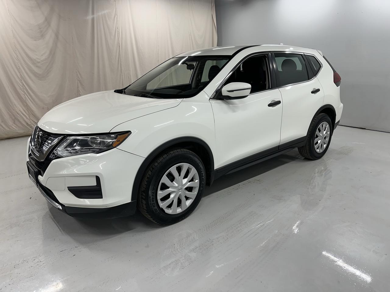 2019 Nissan Rogue S Photo23