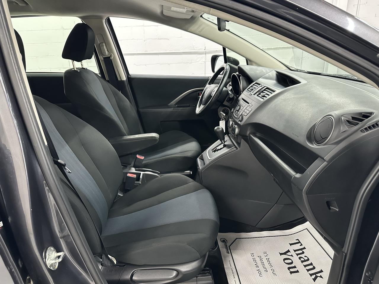 2015 Mazda MAZDA5 GS Photo26