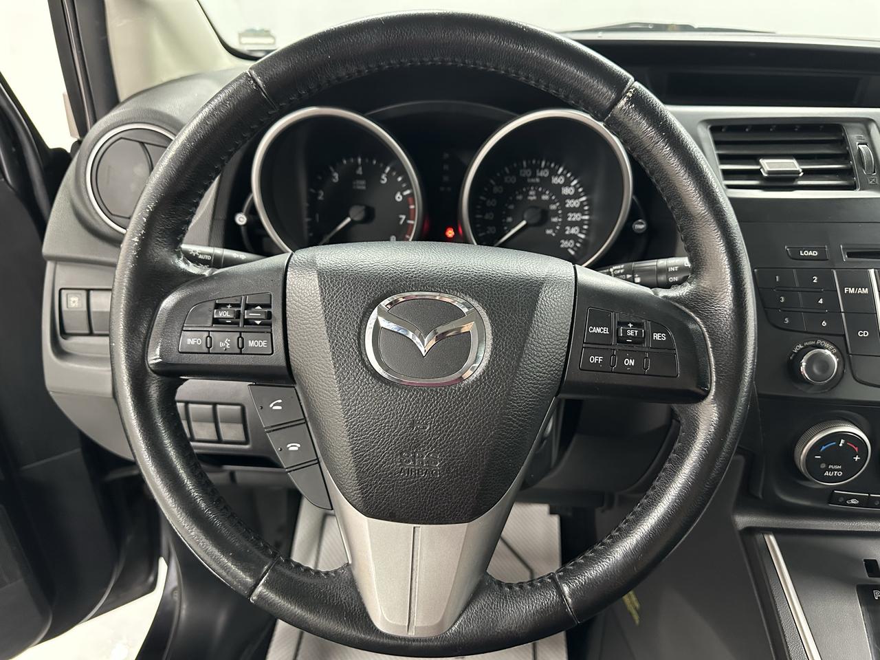 2015 Mazda MAZDA5 GS Photo13