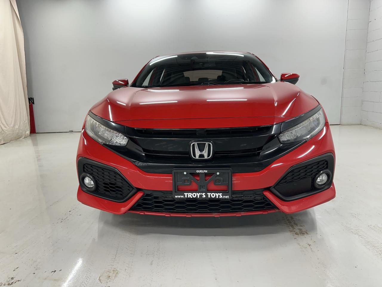 2018 Honda Civic Sport Touring Photo20