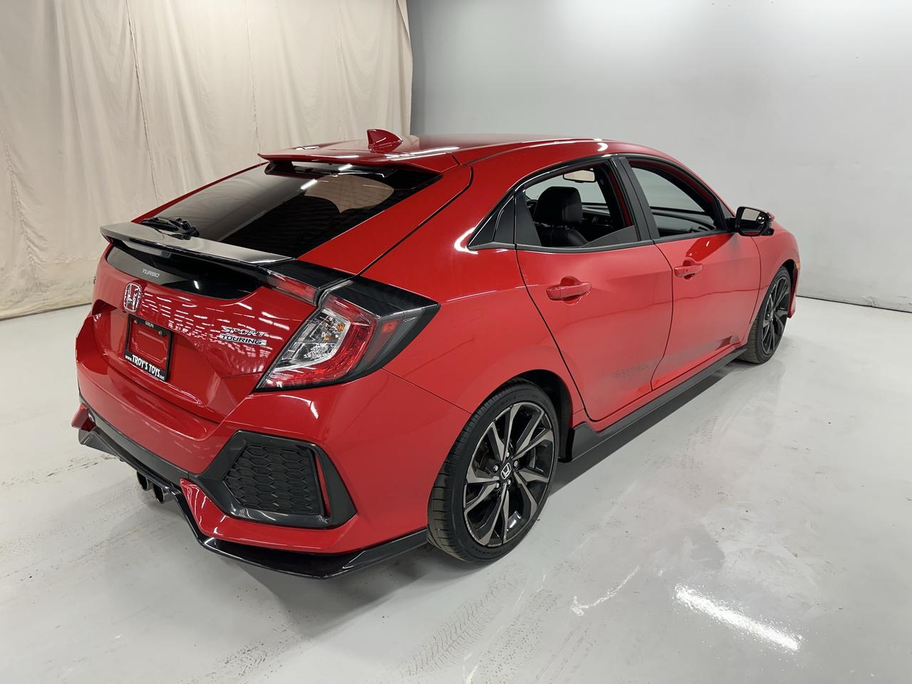 2018 Honda Civic Sport Touring Photo25