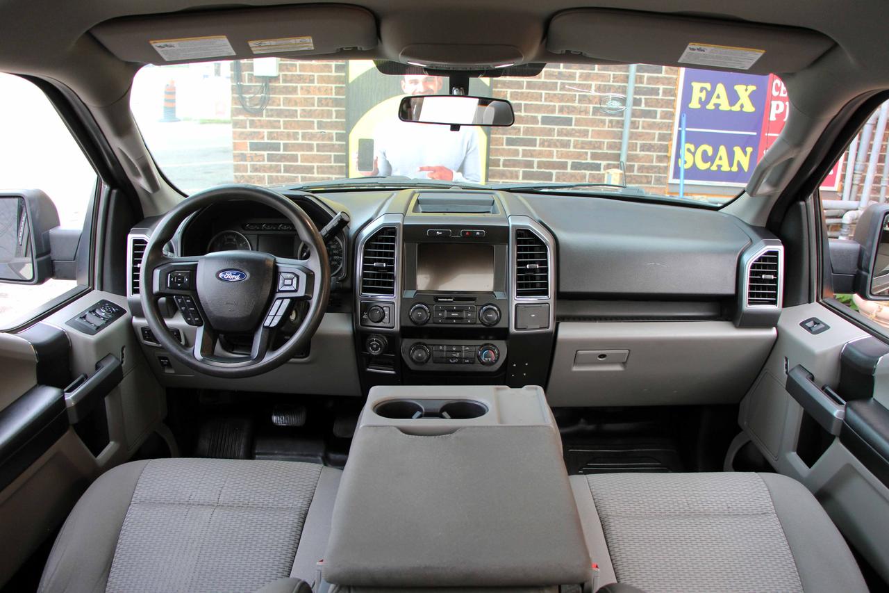 2020 Ford F-150 XLT 4X4 Photo