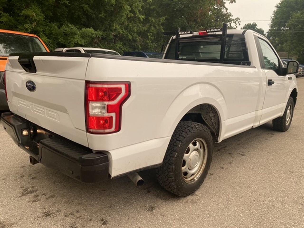 2018 Ford F-150 XL REGULAR CAB LONG 2WD 8' BOX Photo