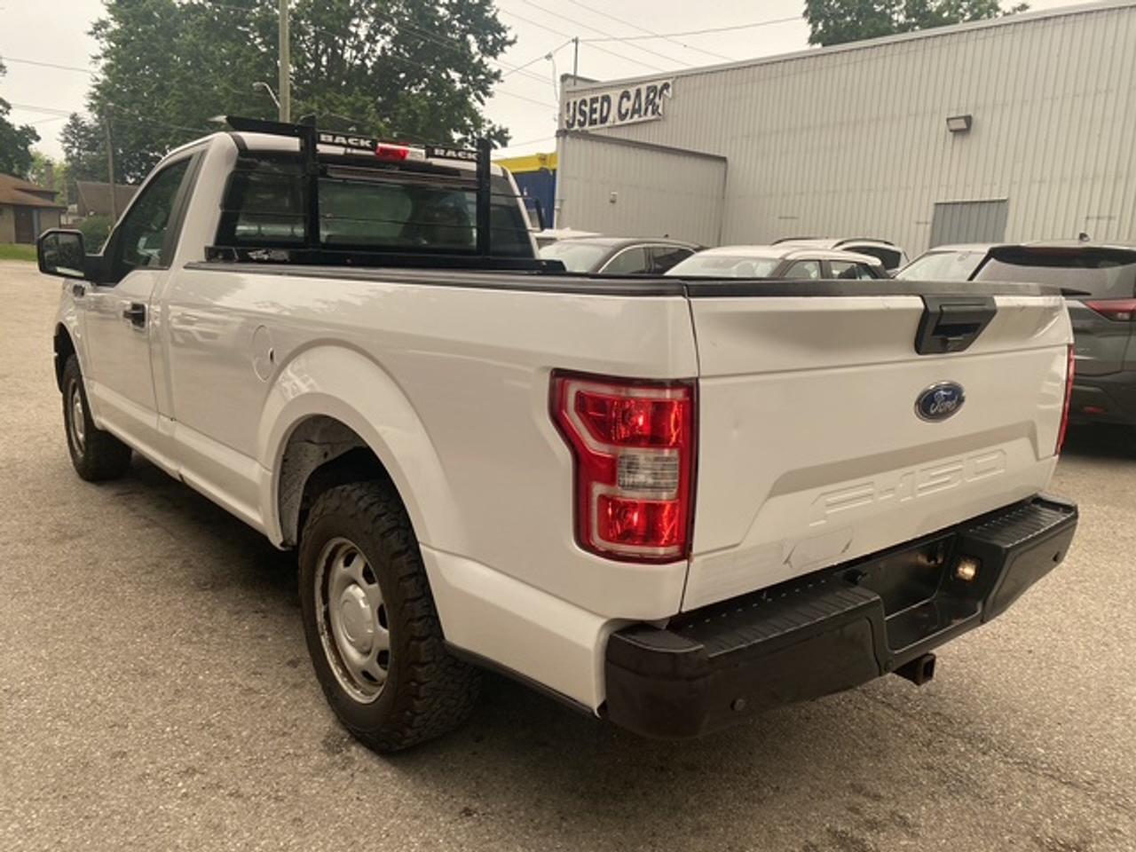 2018 Ford F-150 XL REGULAR CAB LONG 2WD 8' BOX Photo
